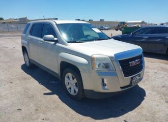  2013 GMC  - Image 0.