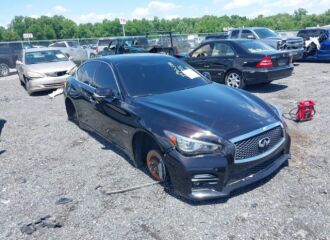  2016 INFINITI  - Image 0.