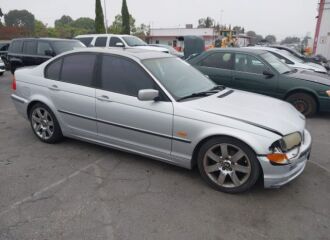  1999 BMW  - Image 0.