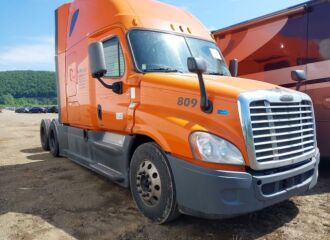  2014 FREIGHTLINER  - Image 0.