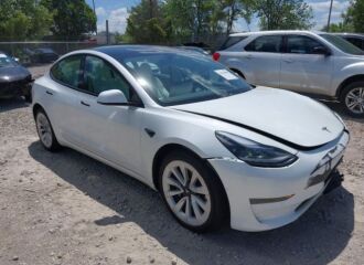  2022 TESLA  - Image 0.