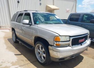  2004 GMC  - Image 0.