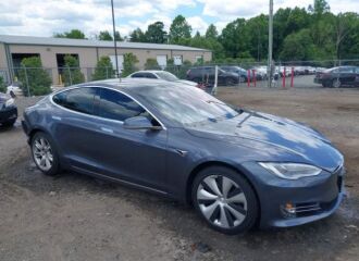  2021 TESLA  - Image 0.