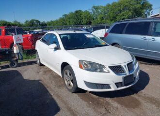  2010 PONTIAC  - Image 0.