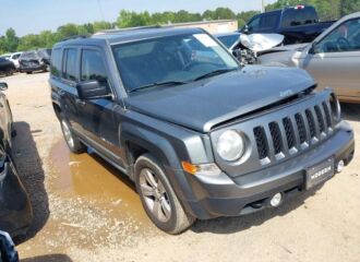  2011 JEEP  - Image 0.