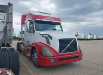  2007 VOLVO TRUCK  - Image 0.