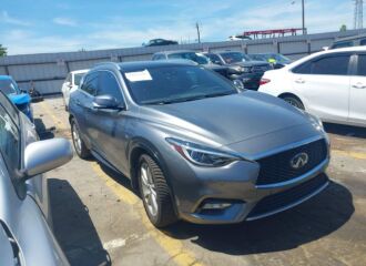  2017 INFINITI  - Image 0.