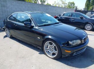  2002 BMW  - Image 0.