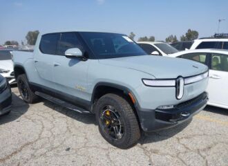  2024 RIVIAN  - Image 0.