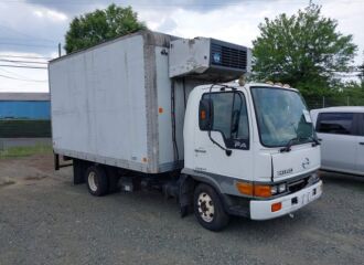  2000 HINO  - Image 0.