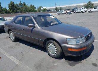  1990 LEXUS  - Image 0.