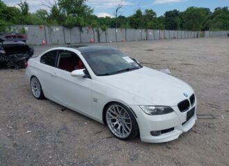  2009 BMW  - Image 0.