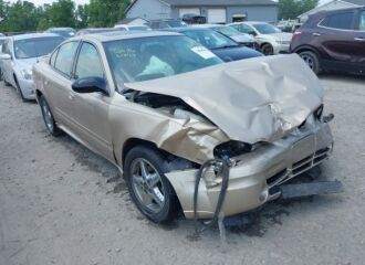  2004 PONTIAC  - Image 0.