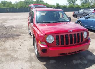  2010 JEEP  - Image 0.