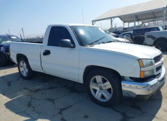  2004 CHEVROLET  - Image 0.