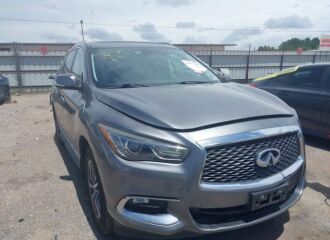  2017 INFINITI  - Image 0.