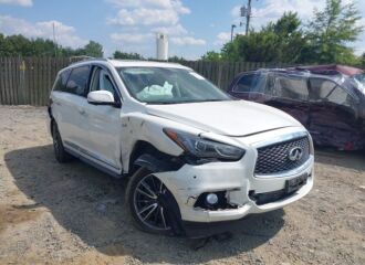  2017 INFINITI  - Image 0.