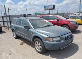  2002 VOLVO  - Image 0.