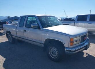  1994 GMC  - Image 0.