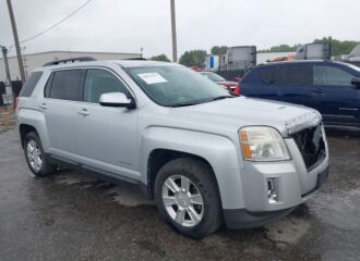  2011 GMC  - Image 0.