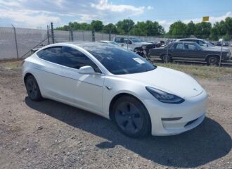  2020 TESLA  - Image 0.