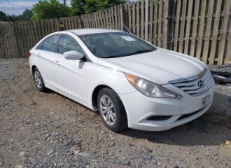  2012 HYUNDAI  - Image 0.