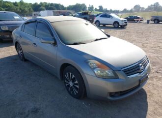  2008 NISSAN  - Image 0.