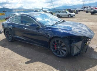  2015 TESLA  - Image 0.