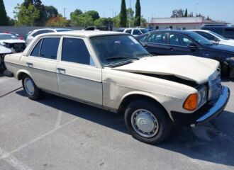  1982 MERCEDES-BENZ  - Image 0.