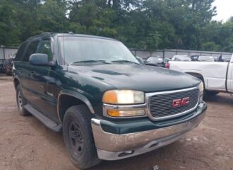  2003 GMC  - Image 0.