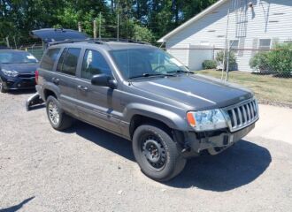  2004 JEEP  - Image 0.