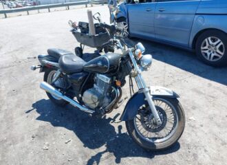  2002 SUZUKI  - Image 0.