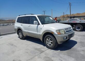  2002 MITSUBISHI  - Image 0.