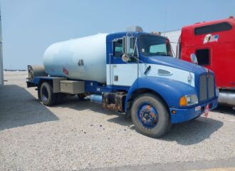  2002 KENWORTH  - Image 0.