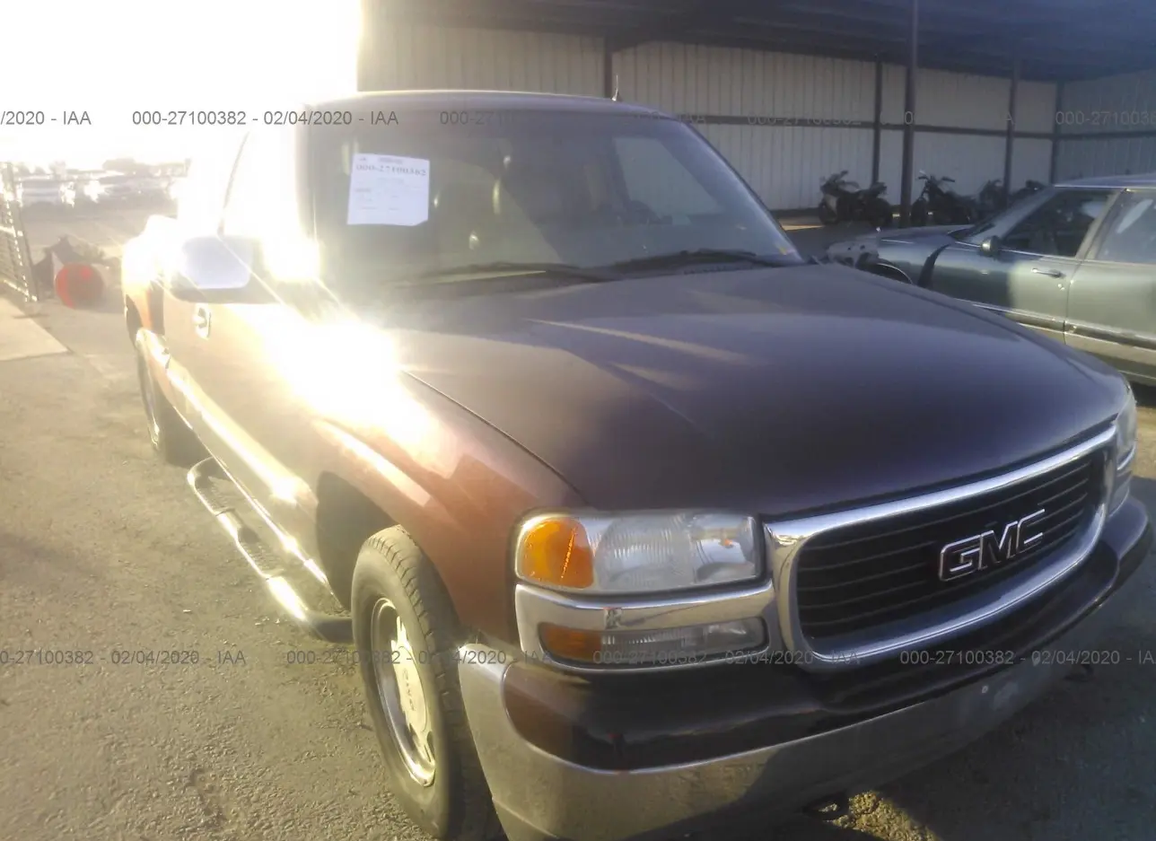 2001 GMC  - Image 1.