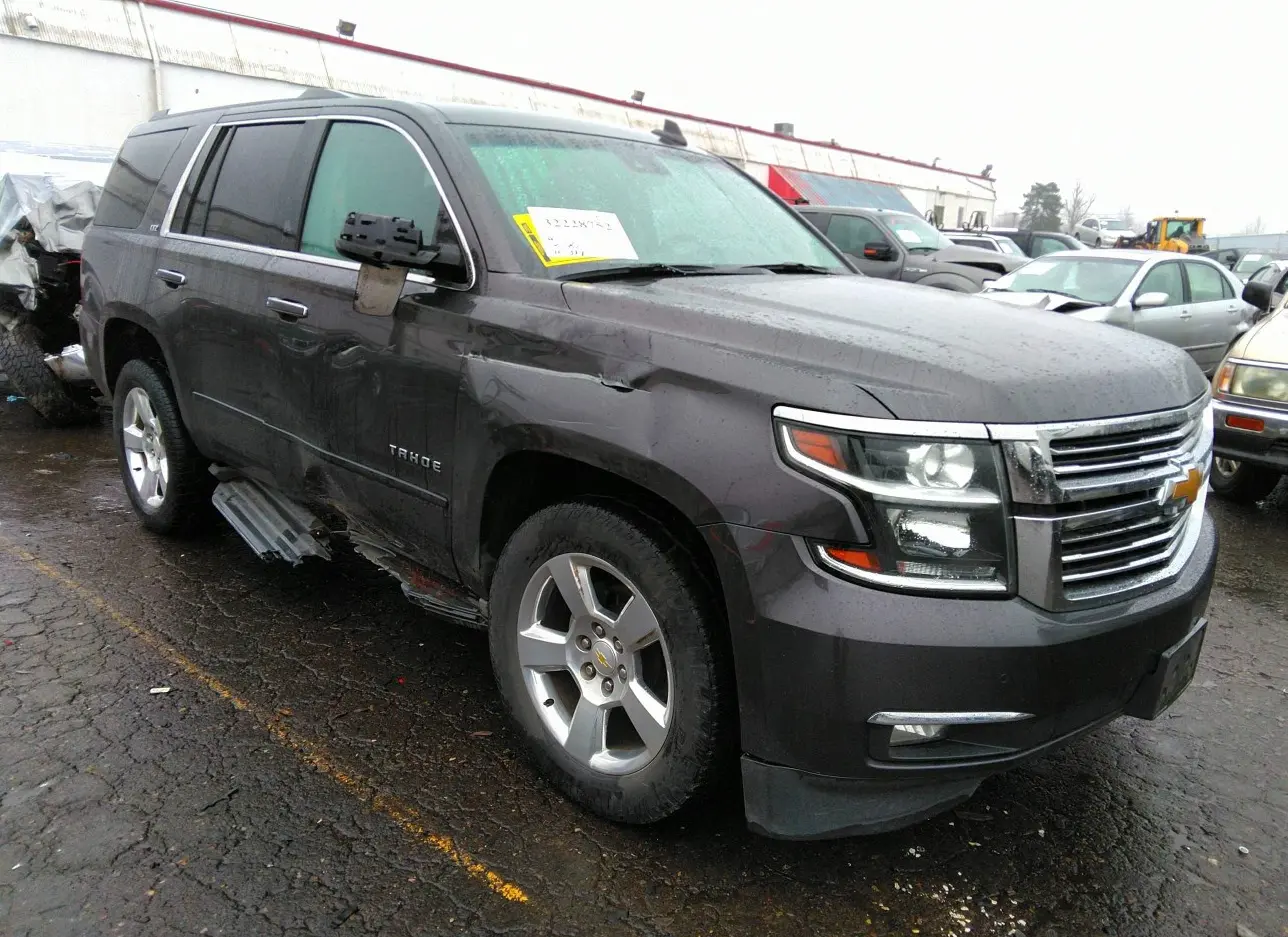 2016 CHEVROLET  - Image 1.