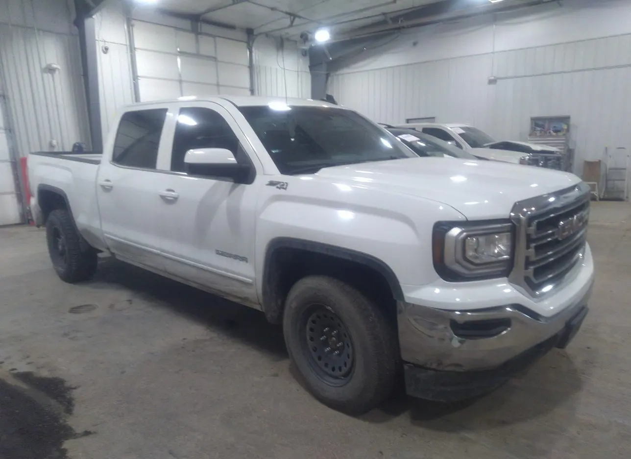 2018 GMC  - Image 1.