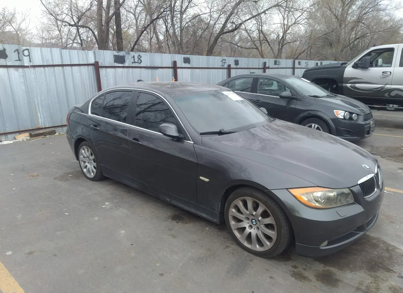 2006 BMW  - Image 1.