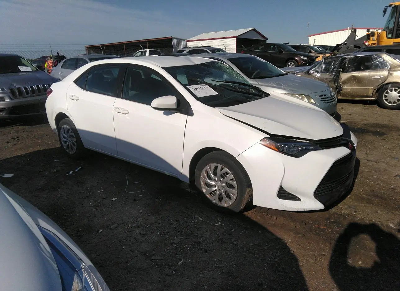 2018 TOYOTA  - Image 1.