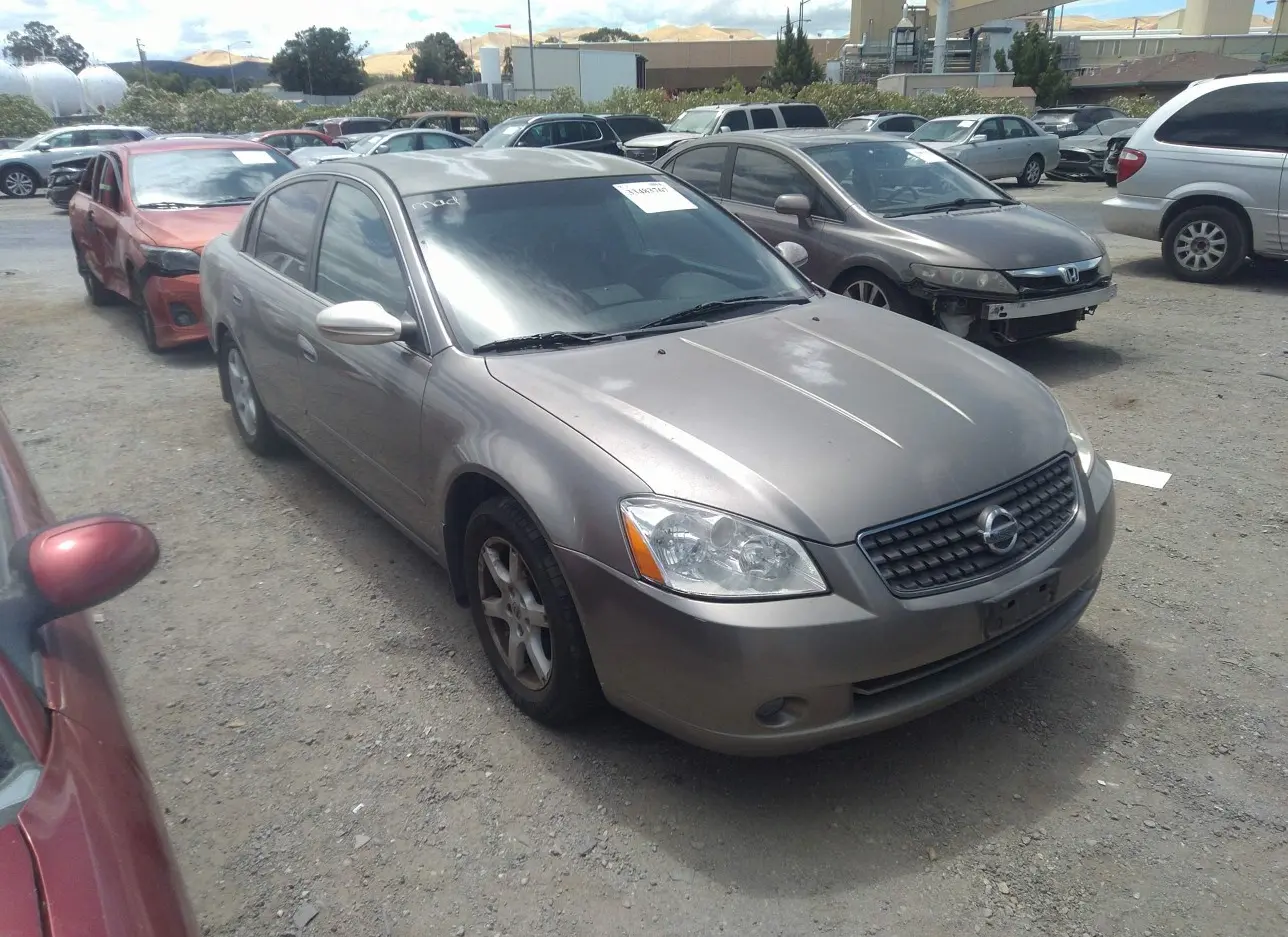 2006 NISSAN  - Image 1.