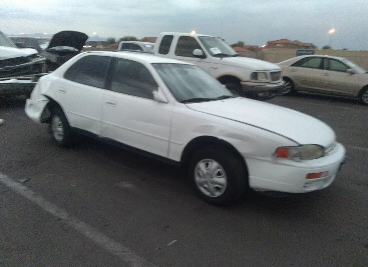 1996 TOYOTA  - Image 1.