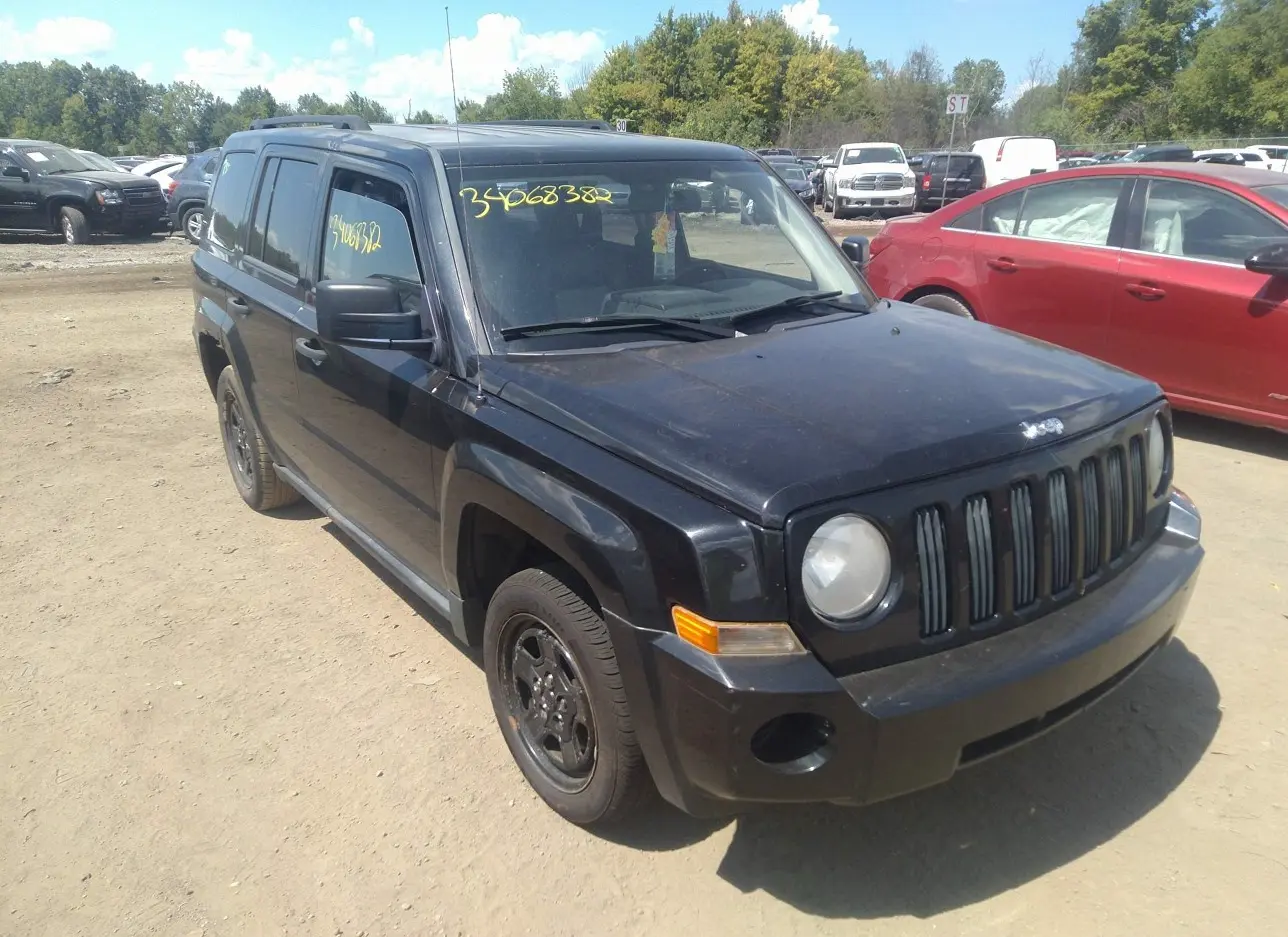 2008 JEEP  - Image 1.