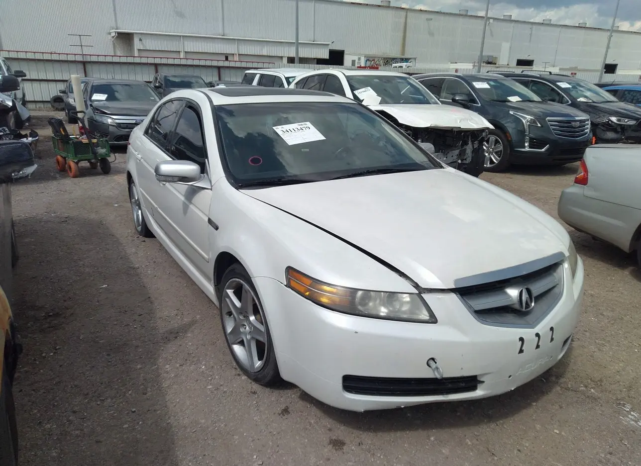 2004 ACURA  - Image 1.