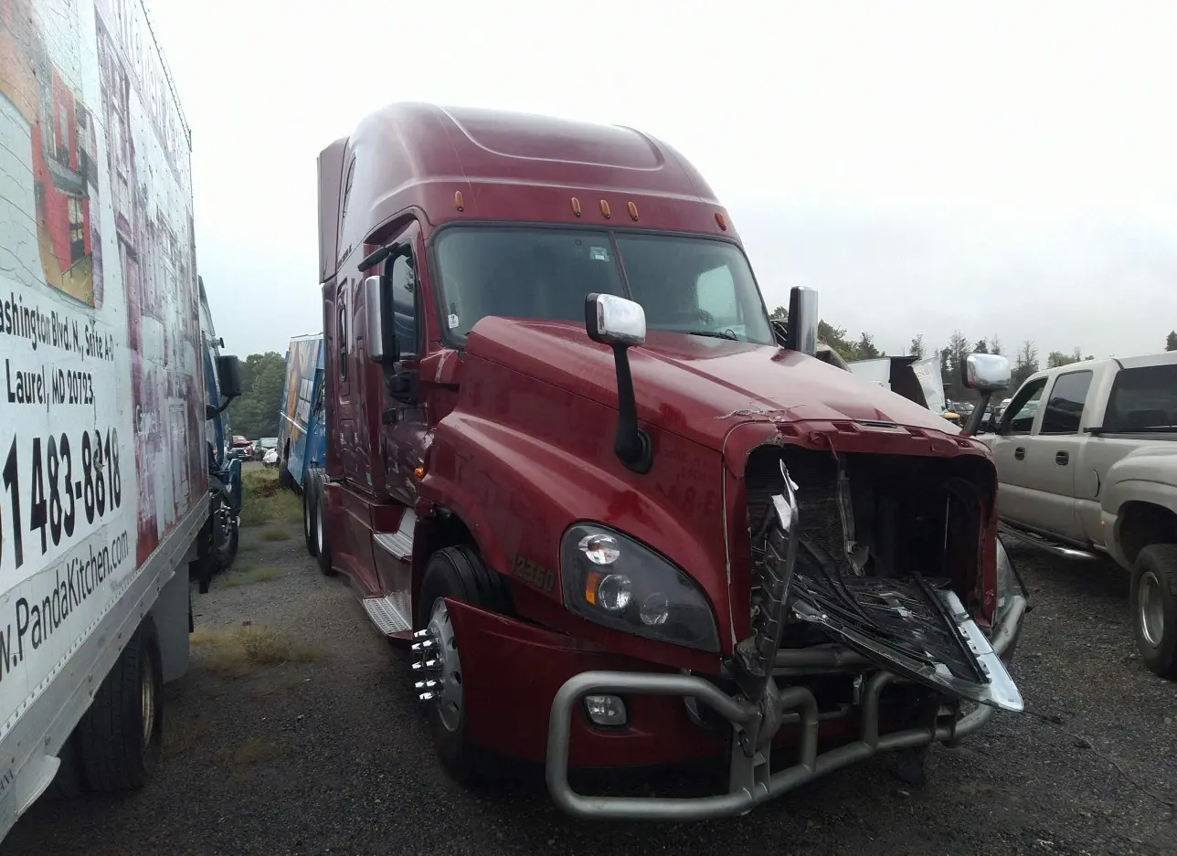 2016 FREIGHTLINER  - Image 1.