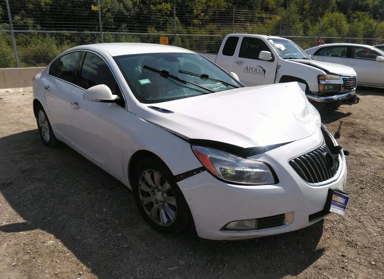 2013 BUICK  - Image 1.