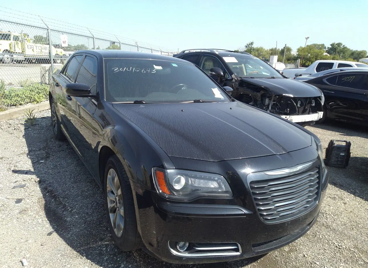 2014 CHRYSLER  - Image 1.