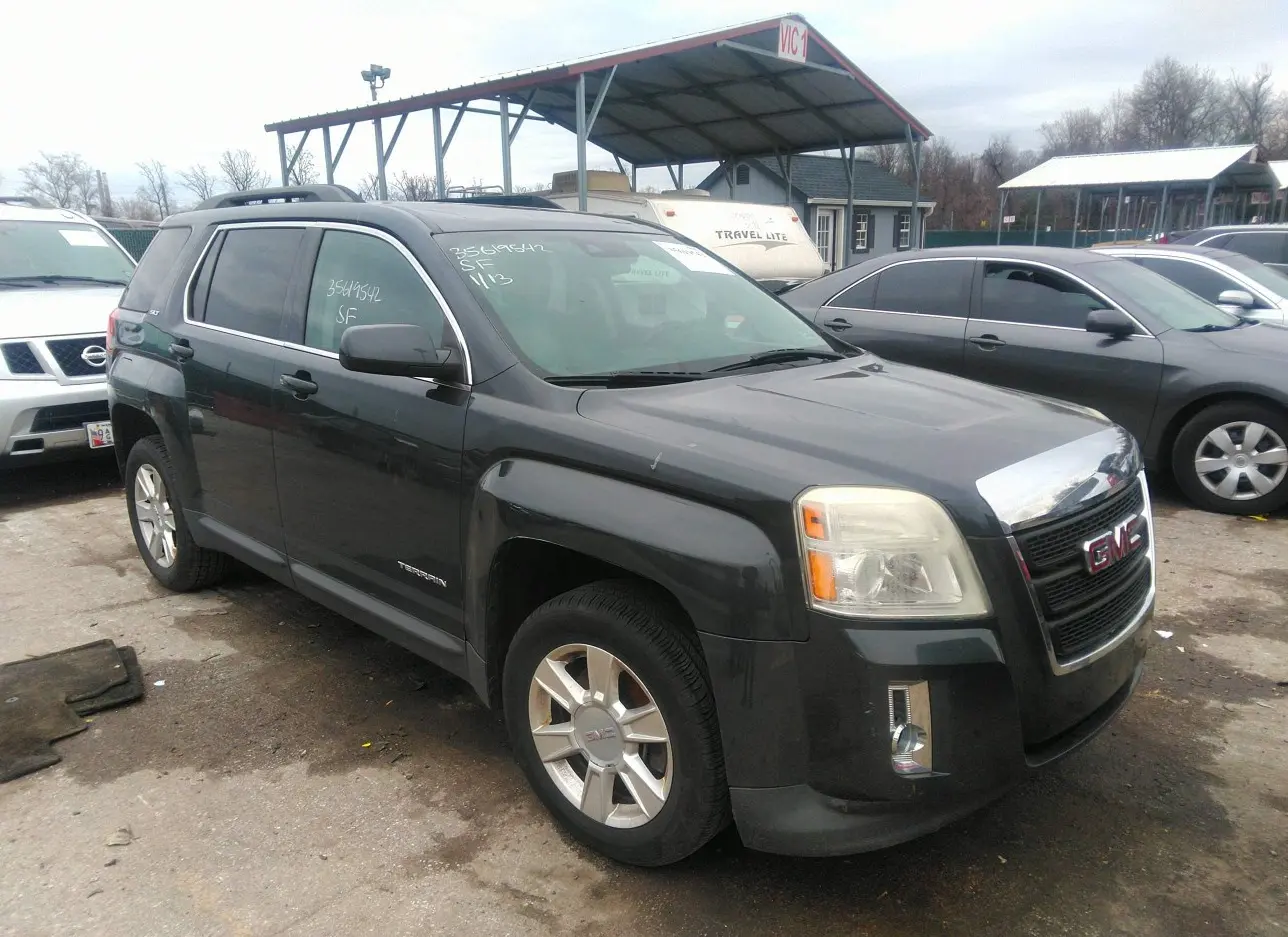 2013 GMC  - Image 1.