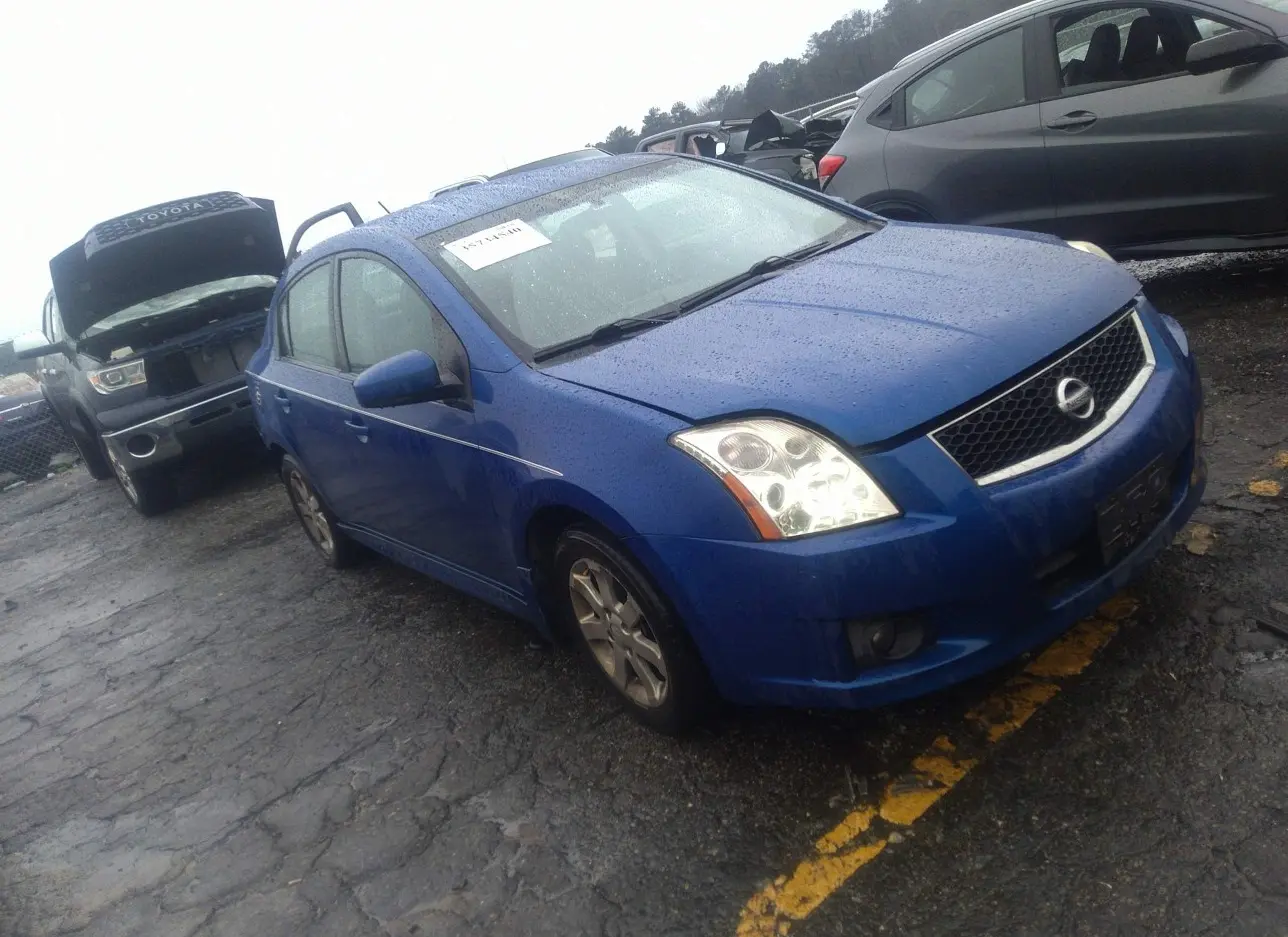 2010 NISSAN  - Image 1.