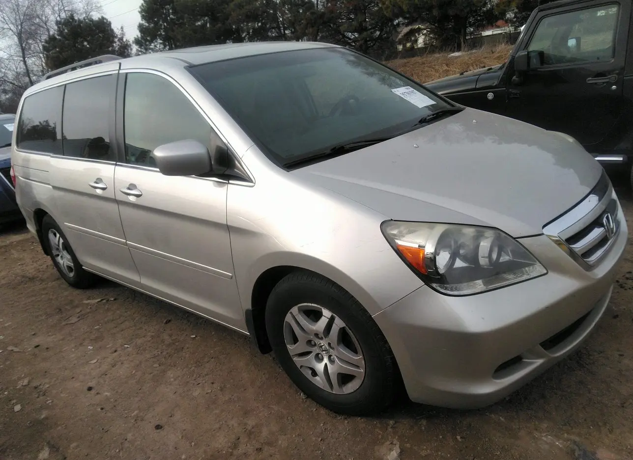 2005 HONDA  - Image 1.