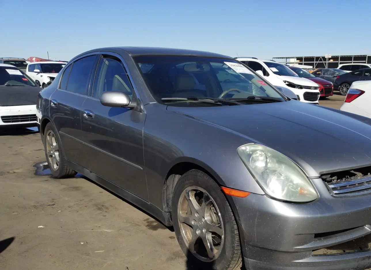 2004 INFINITI  - Image 1.